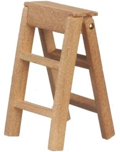 Dollhouse Small Wooden Step Ladders Walnut Miniature Garden Shed Accessory - Picture 1 of 8