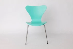 Iconic Series 7 Chair by Arne Jacobsen - Turquoise Lacquer Original Fritz Hansen - Picture 1 of 9