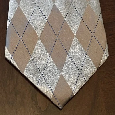 Corbata de cuello Geoffrey Beene marrón hecha a mano 100 % seda para hombre hecha en China Foto 1 de 4