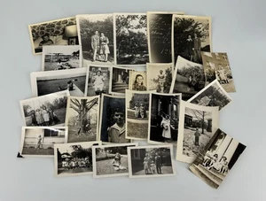 Lot of 25 Vintage / Antique Black & White Photos Snapshots - Old Picture Lot (A) - Picture 1 of 11