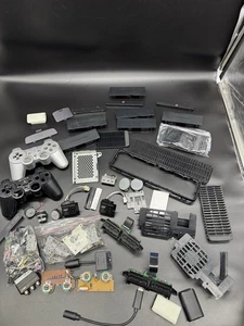 Ersatzteile Konvolut PlayStation Nintendo Xbox  Abverkauf/restposten - Bild 1 von 8