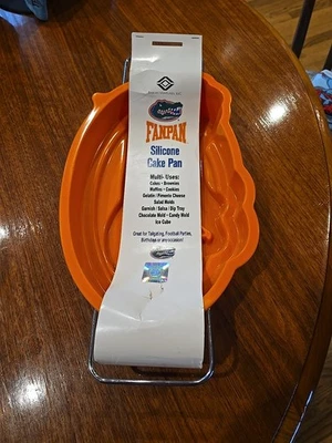 Nuevo molde de silicona para pasteles Bakins NCAA Florida Gators Fanpan nuevo en paquete Foto 1 de 4