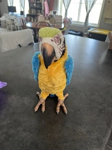 FurReal Friends Squawkers McCaw Macaw Parrot Interactive Bird 2006 Works - Picture 1 of 9