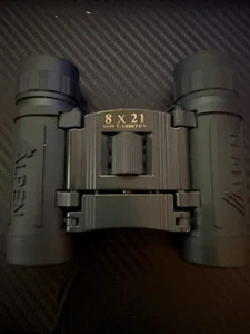 Binoculars Alpen 8x21 383 ft/1000 yards carrying case strap compact Travel - Picture 1 of 3