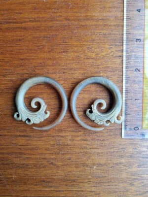 Cuerno de búfalo de agua tallado calibre 4-2 cónico tribal/aro/espiral/ornado Foto 1 de 2