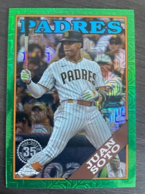 2023 Topps Silver Pack Juan Soto 1988 Chrome Green Mojo Refractor #T88CU69 /99 - Image 1 of 2