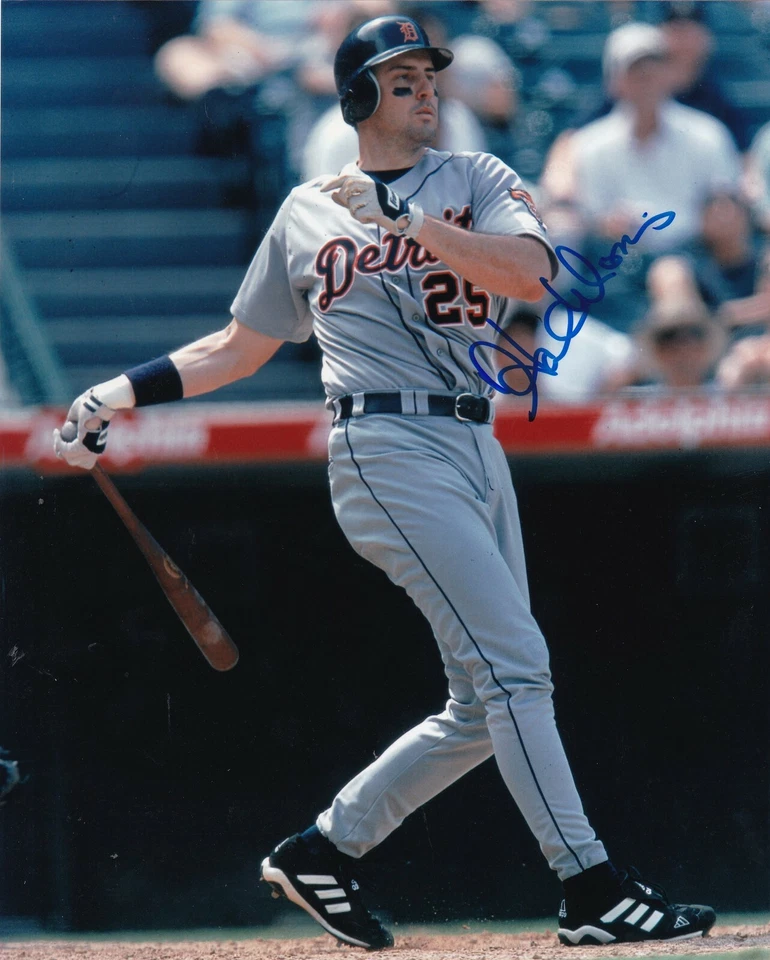 HAL MORRIS   DETROIT TIGERS  ACTION SIGNED 8x10 - Image 1 of 1