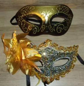 2 Pcs Couple Masquerade Mask Set Women & Men Golden Feathers Costume Mardi Gras - Picture 1 of 3