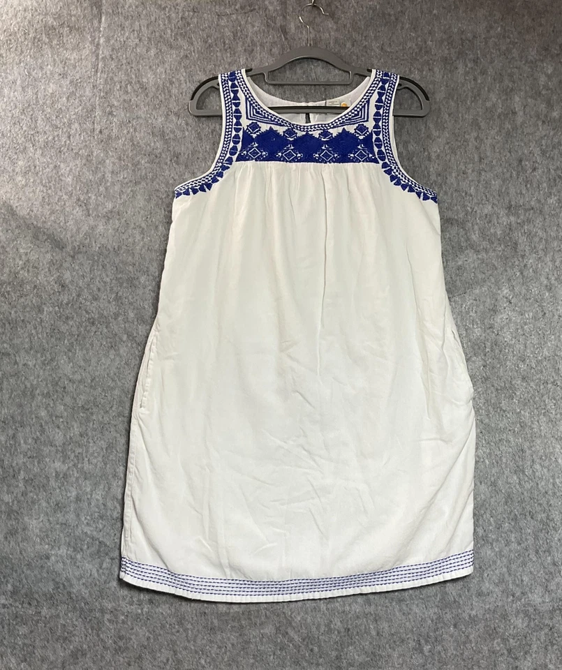 C&C California Dress Womens Medium White Blue Embroidered Sleeveless Pockets - Image 1 of 4