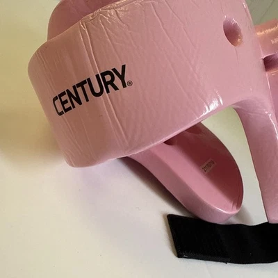 Casco de karate Century Martial Arts - rosa adulto M/L - espuma Sparring Foto 1 de 4