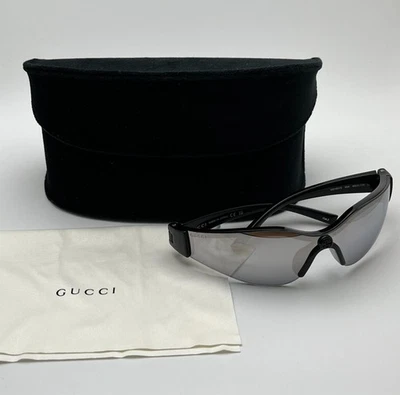 Gafas de sol Gucci GG1651S 004 negras/plateadas Foto 1 de 4