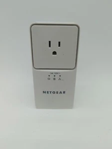 Netgear XAV2501 Powerline AV+ 200 Adapter with Pass-Thru Outlet - Tested - Picture 1 of 3
