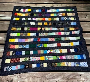 Manta Edredón Patchwork Hecha a Mano 45" x 50" Patrón Multicolor Lanzamiento Colorido - Imagen 1 de 8