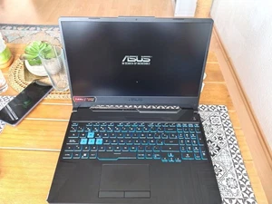 Laptop gamingowy ASUS TUF F15 FX506HC - jak nowy RTX 3050 • 144Hz - Zdjęcie 1 z 7