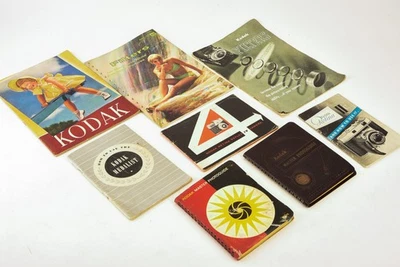 Lot of Vintage Kodak Camera Instruction Manuals & Brochures Medalist Retina V21 - Image 1 of 4