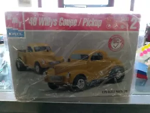 AMT 1940 Willys Coupe / Pickup Model Kit 1/25 Build 1 of 2 Ways! - Picture 1 of 6