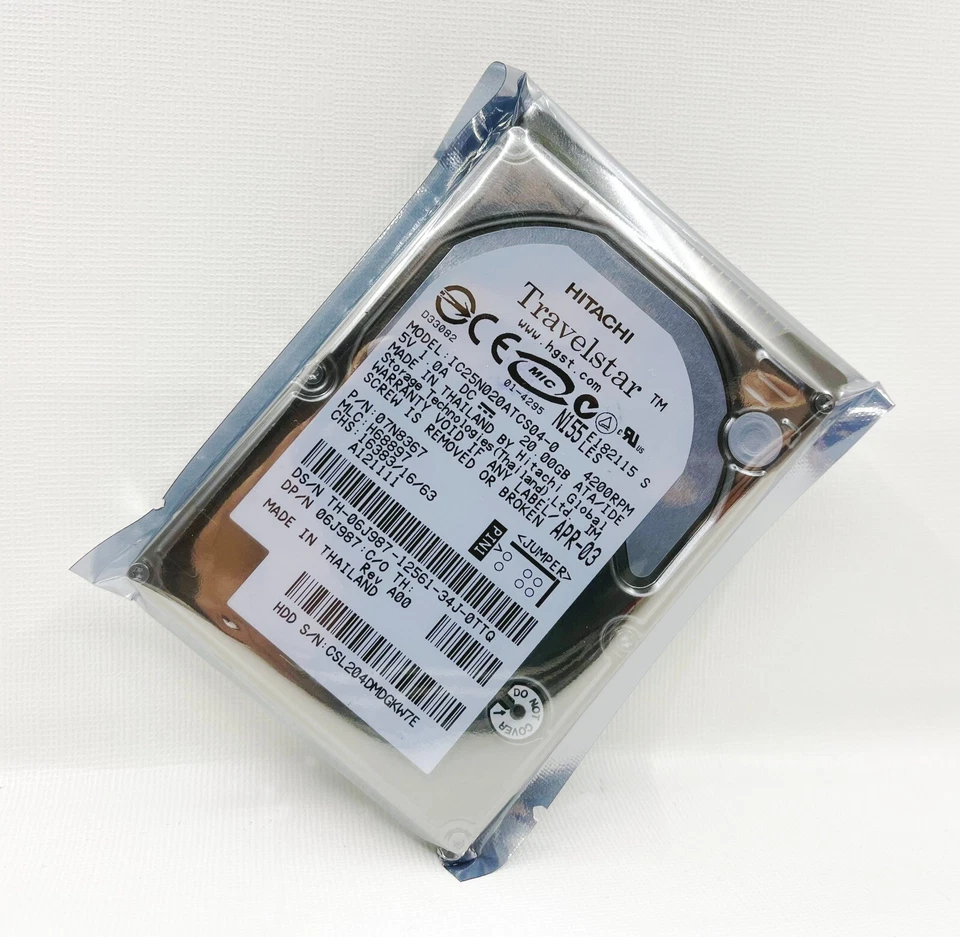Hitachi 20GB 4200RPM IC25N020ATCS04-0 IDE 2,5-Zoll Notebook-Festplatte - Bild 1 von 1