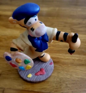 Rare Collectable Artist/Painter Tigger Figurine Winnie the pooh works Sri Lanka - Picture 1 of 7