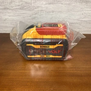 DeWALT DCB609 Flex Volt 9 Ah Lithium Ion Battery Pack 20V / 60V MAX - Picture 1 of 8