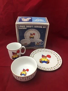 Vintage 3 piece Child Serving Set Stoneware With Teddy Bear Clown And Flowers - Picture 1 of 14