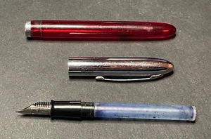 Vintage 60er Jahre Demo Sheaffers rot klar Patronenfüller mit feiner Feder - Bild 1 von 15