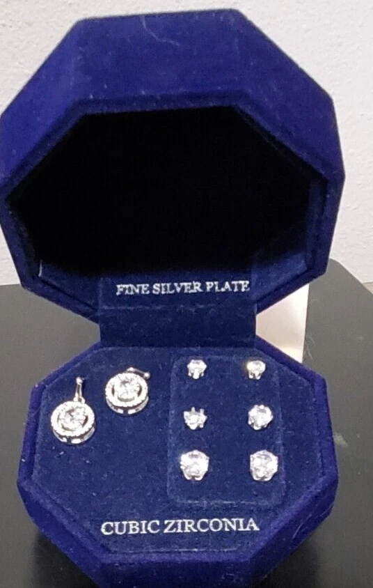 Juego de pendientes Macy's enchapados en plata fina circonita cúbica J2 Foto 1 de 1
