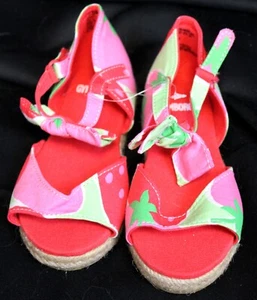 2013 Gymboree Strawberry Sweetheart Espadrille Sandals sz 8 Summer Bow Easy On - Picture 1 of 6