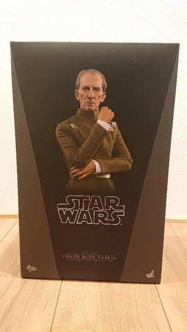 Hot Toys Movie Masterpiece Grand Moff Tarkin Star Wars Episode IV MMS433 Cover