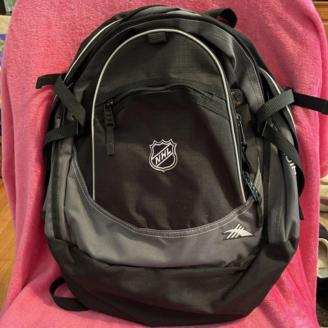 High Sierra NHL Leed’s Backpack New Suspension Strap System Cover