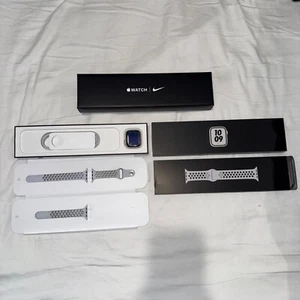 Apple Watch Series 7 Nike+ 41mm GPS - Starlight - Picture 1 of 5