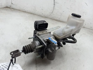 Power Brake Booster Prius VIN Fu 7th And 8th Digit Fits 16-18 PRIUS - Picture 1 of 12