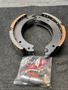 Gorilla GBEK4702Q23STD Brake Shoes Kit - Picture 1 of 9