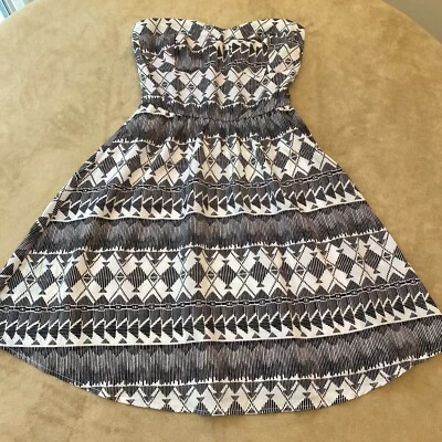 Delias Womens Black White Abstract Stretch Strapless Fit & Flare Dress Size S - Image 1 of 4