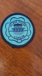 OLAVE HOUSE LONDON ENGLAND CREST / PATCH - Picture 1 of 1