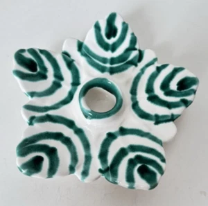 Gmundner Keramik grün geflammt Kerzenhalter Blatt 14 cm GK2156 (2503DE19) 09/25 - Imagen 1 de 4