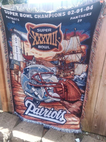 2004 Super Bowl Champions New England Patriots 48x60 Woven Tapestry Blanket Cover