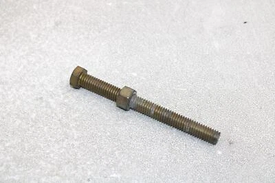 Parafuso tensor de eixo traseiro original Polaris OEM 7517227 Q1304 - Imagem 1 de 4