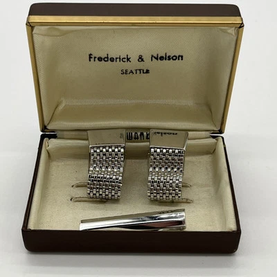 Gemelos y clip de corbata firmados Swank Flexible Snap Back caja original vintage Foto 1 de 4