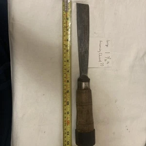Vintage Large Framing Chisel - 1 5/16th Inch Wide - Bevel Chisel - Picture 1 of 19