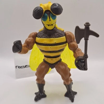 Boneco de ação vintage BUZZ OFF Motu Masters Of The Universe He-Man completo 4Lff - Imagem 1 de 4