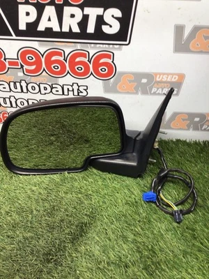 ✅ 2007 SILVERADO 1500 LH power mirror DL8 Pn: 15124827 OEM - Image 1 of 4