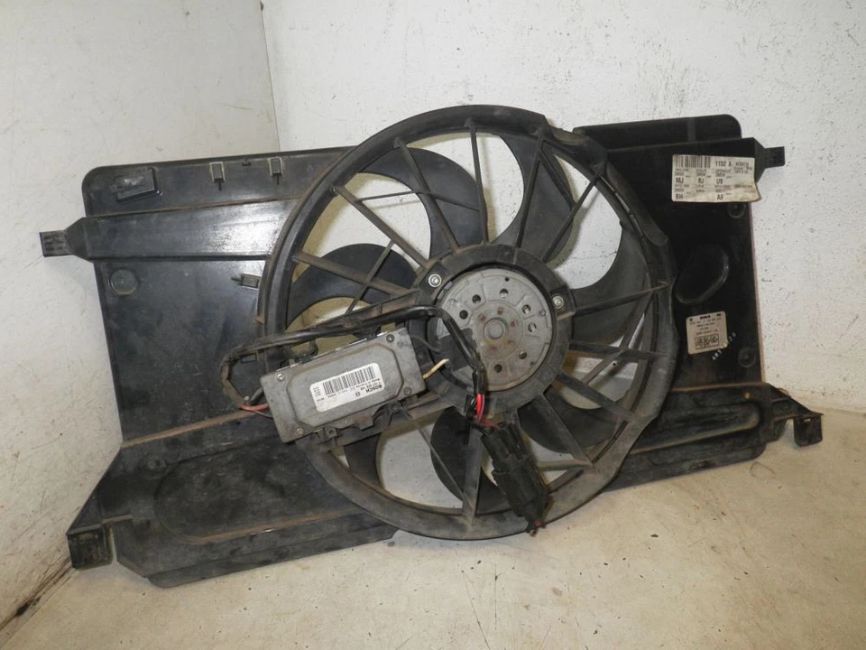 Motore ventola radiatore acqua, ventola radiatore 3M5H-8C607-UB FORD FOCUS C-MAX (DM2) 1.6 - Immagine 1 di 1
