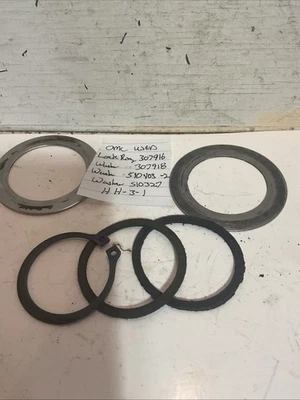 Genuine Oem Used OMC 307918 WASHER 307916 Snap Ring 510403 Washer 510327 Hh-3-1 - Image 1 of 4