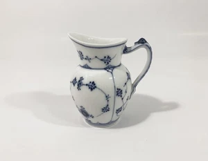 Royal Copenhagen Blue Fluted Plain 61 Creamer 1889 – 1922 - Picture 1 of 8