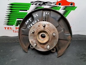 FUSELLO MOZZO ANTERIORE DESTRA DAIHATSU TERIOS 2006-2011 - Picture 1 of 2