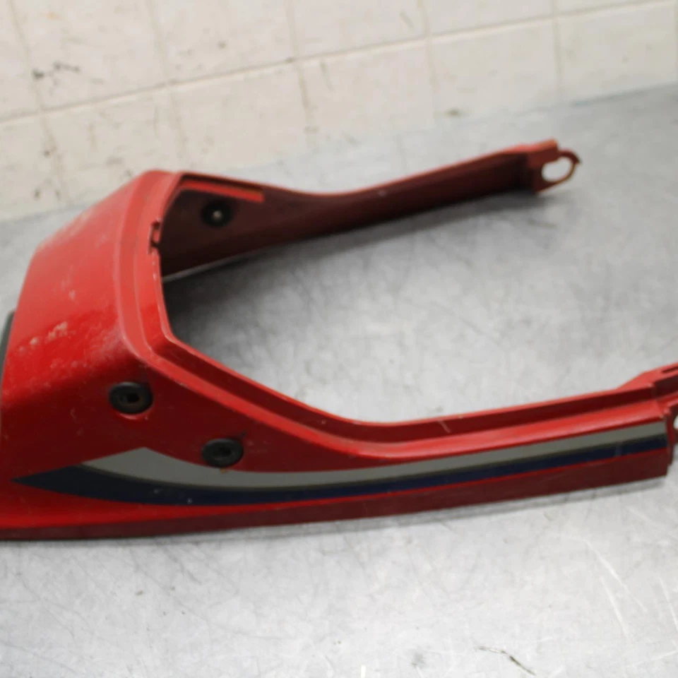 Kawasaki GPz305 EX305B 1983 cinturón trasero trasero trasero carenado cubierta #A Foto 1 de 4