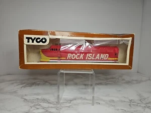 VTG TYCO TRAIN HO SCALE ROCK ISLAND LOCOMOTIVE WITH Working HEADLIGHT Untested - Picture 1 of 17