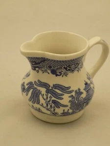 Crema vajilla inglesa fina Churchill Blue Willow hecha en Inglaterra - Imagen 1 de 4