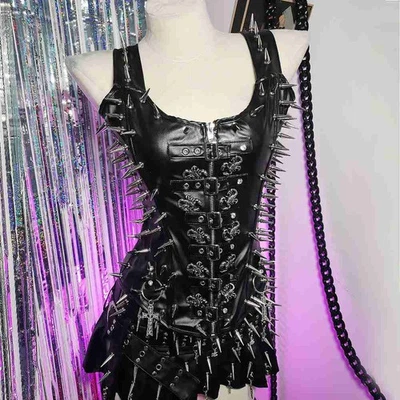 Grunge Y2K TOPS Spike Tachonado Remache Escorpión E-Girls Calavera Punk Rock Club Ropa Foto 1 de 4