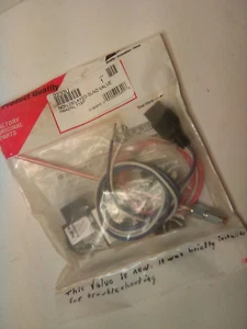 BECKETT 2233U Non-Delayed Solenoid Valve, Suntec R642NL 115P - Open Box - Tested - Picture 1 of 5